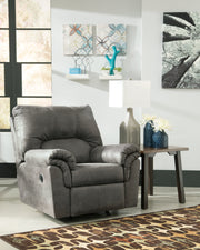Bladen Recliner - Gate FurnitureRecliner