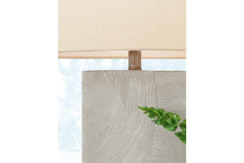 Bradard Brown Table Lamp - Gate FurnitureTable Lamp