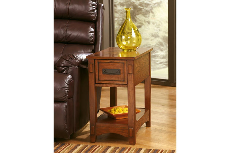Breegin Brown Chairside End Table - Gate FurnitureEnd Table Chair Side