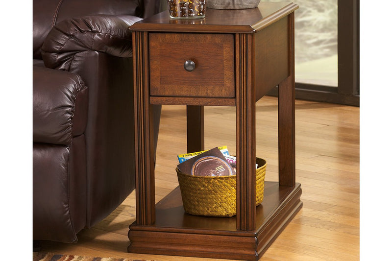 Breegin Brown Chairside End Table - Gate FurnitureEnd Table Chair Side