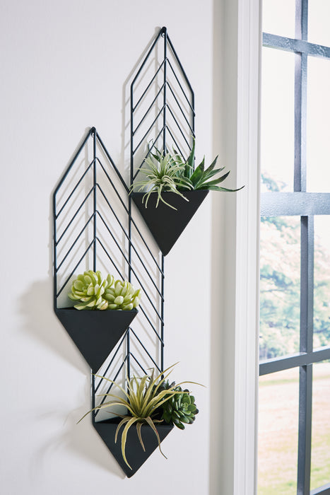 Dashney Wall Planter On Stand - A8010367 - Gate Furniture