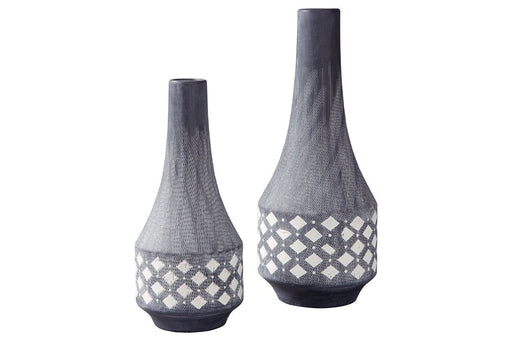 Dornitilla Black/White Vase (Set of 2) - A2000262 - Gate Furniture