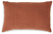 Dovinton Pillow - Gate FurniturePillow