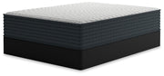 Hybrid 1300 White California King Mattress - M43651