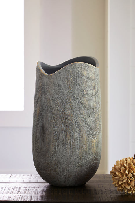 Iverly Vase - A2000549 - Gate Furniture