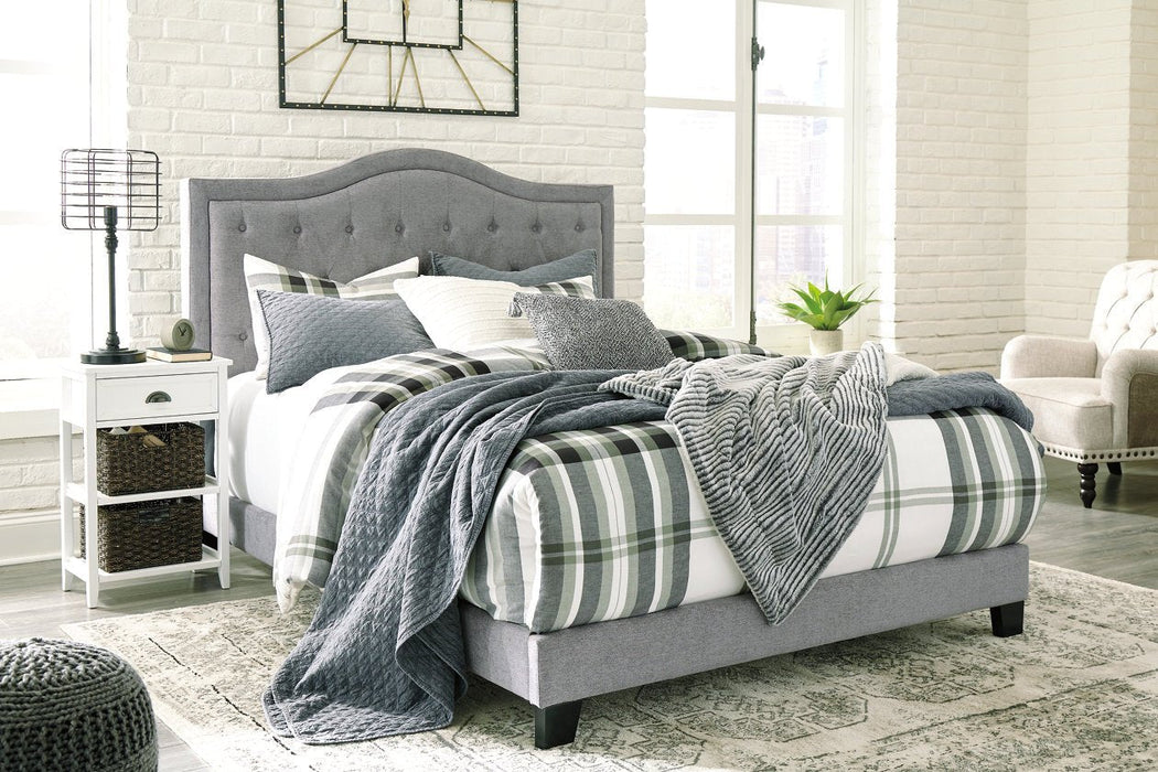 Jerary Gray Queen Upholstered Bed - B090-381 - Gate Furniture