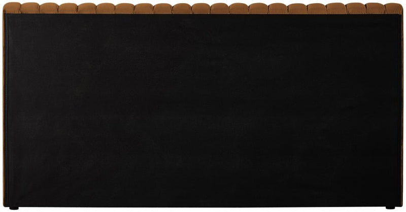 Nico Velvet King Bed Saddle - Gate FurnitureKing Bed