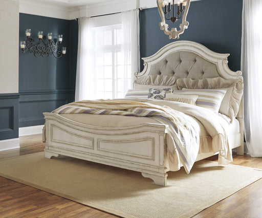 Realyn Chipped White King Panel Bed - Gate Furniture