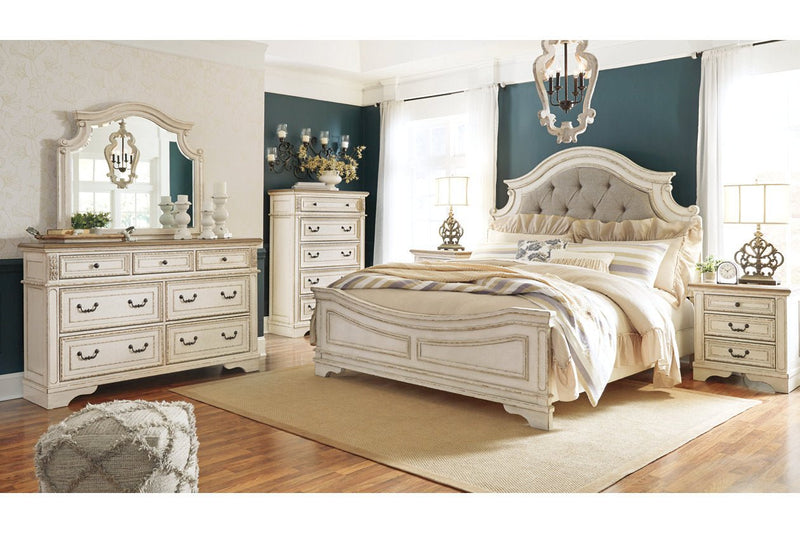 Realyn Chipped White Queen Upholstered Panel Bed - Gate FurnitureQueen Bed
