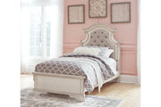 Realyn Chipped White Twin Panel Bed - Gate FurnitureTwin Bed