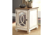 Realyn White/Brown Chairside End Table - Gate FurnitureEnd Table Chair Side