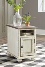 Realyn White/Brown Chairside End Table - Gate FurnitureEnd Table Chair Side