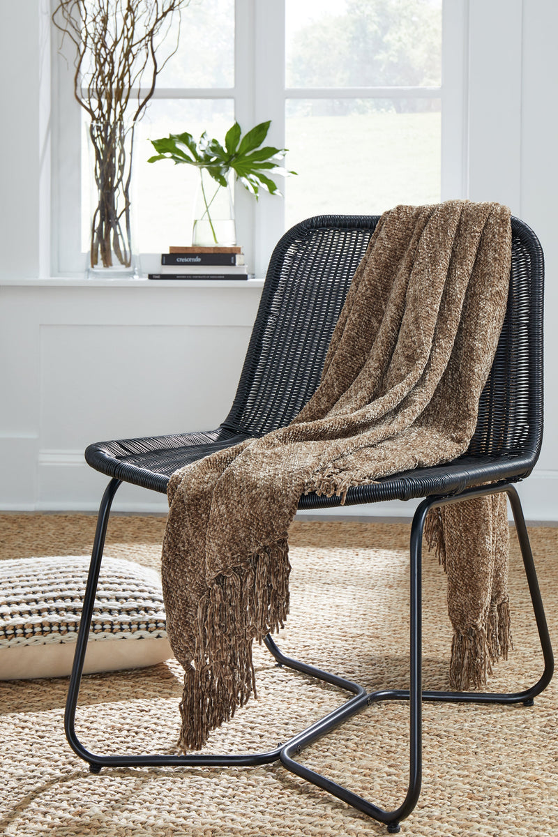 Tamish Throw - Gate FurnitureThrow