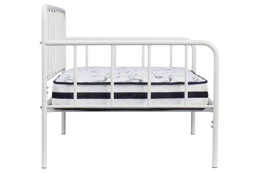 Trentlore White Twin Metal Day Bed with Platform - B076-280 - Gate Furniture