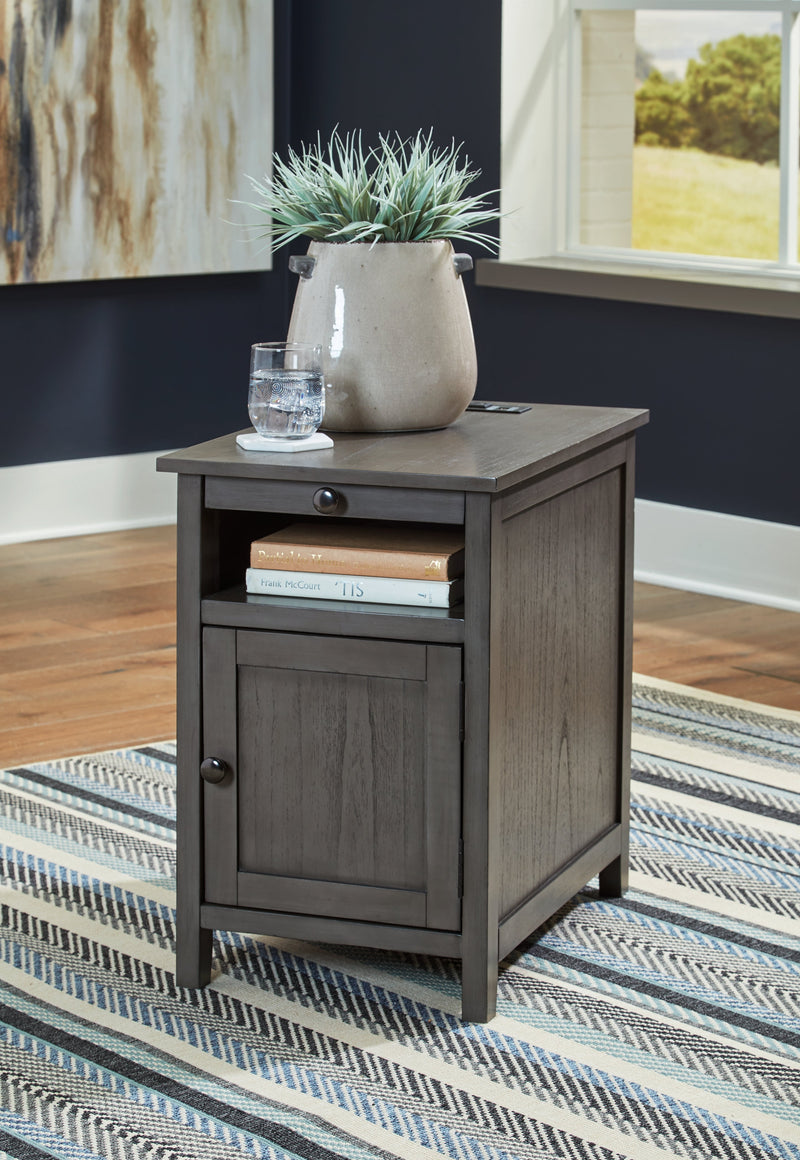 Treytown Chairside End Table - Gate FurnitureEnd Table Chair Side