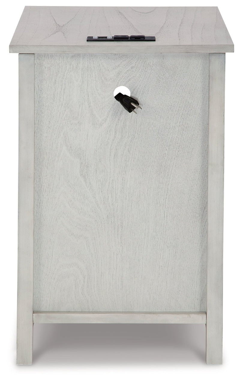 Treytown Chairside End Table - Gate FurnitureEnd Table Chair Side