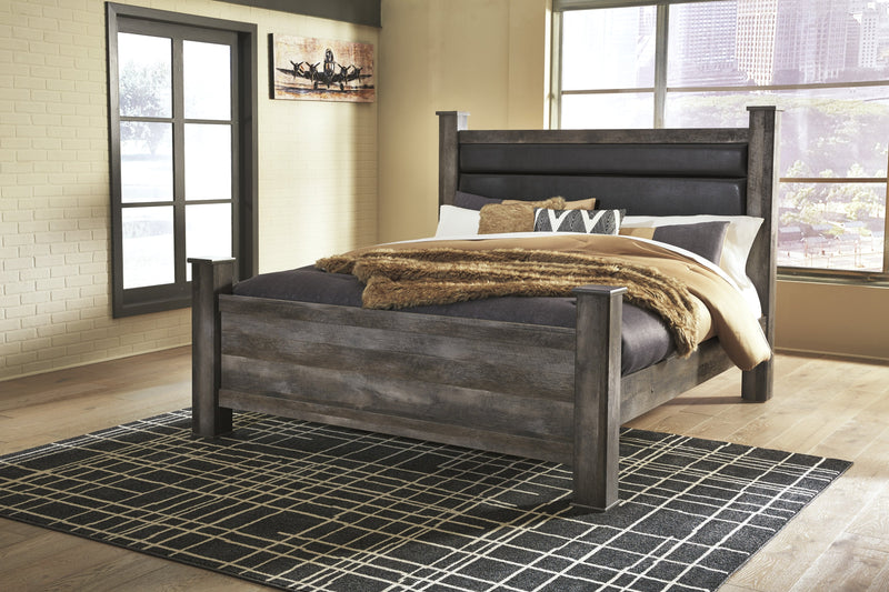 Wynnlow Gray King Poster Bed - Gate FurnitureKing Bed